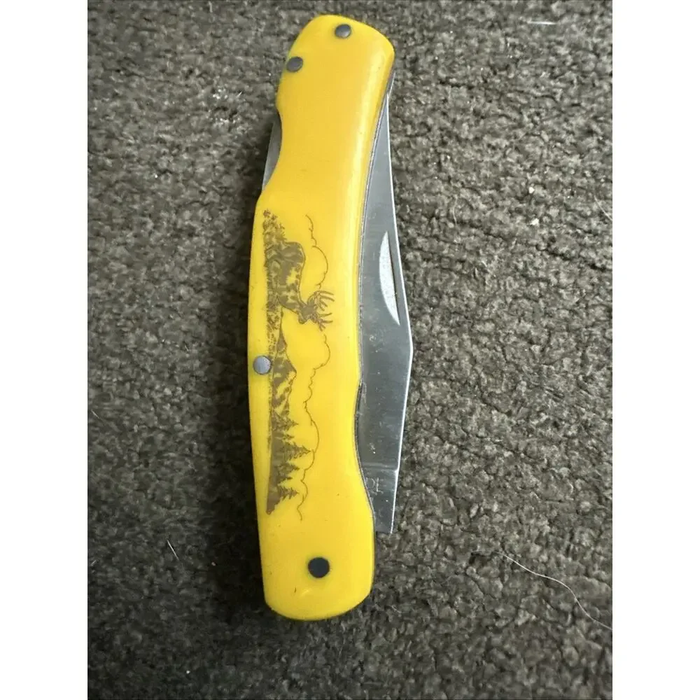 Schrade Uncle Henry Yellow 2-Blade Slipjoint Pocketknife, Stainless Clip Point